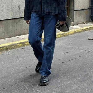 Our legacy jeans - Our legacy jeans med straight passform med lite bootcut. Sparsamt använda.