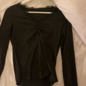 SHEIN tröja - Använd en gång, väldigt din