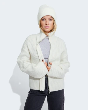 Populära kofta - Populär kofta som är helt slutsåld i butik och på nätet använd fåtal gånger väldigt fin och varm storlek M💓