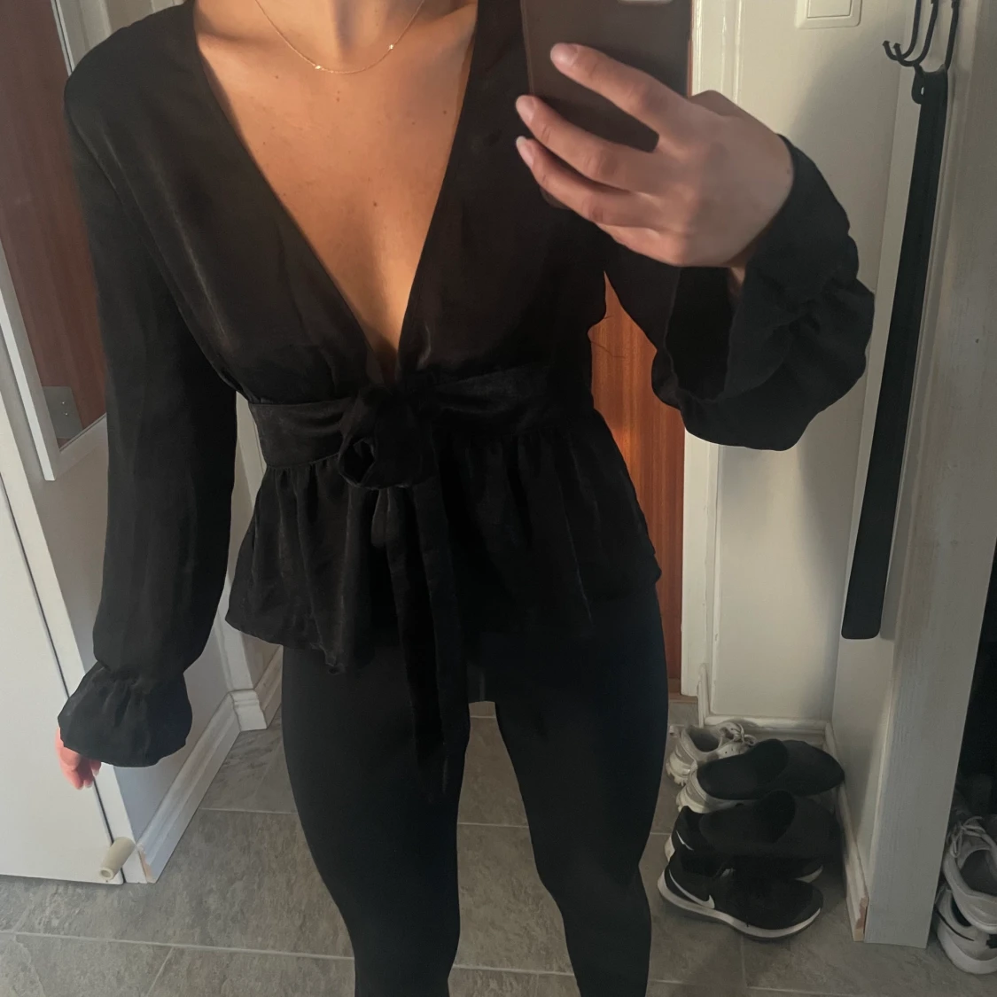 Svart blus/topp - 90