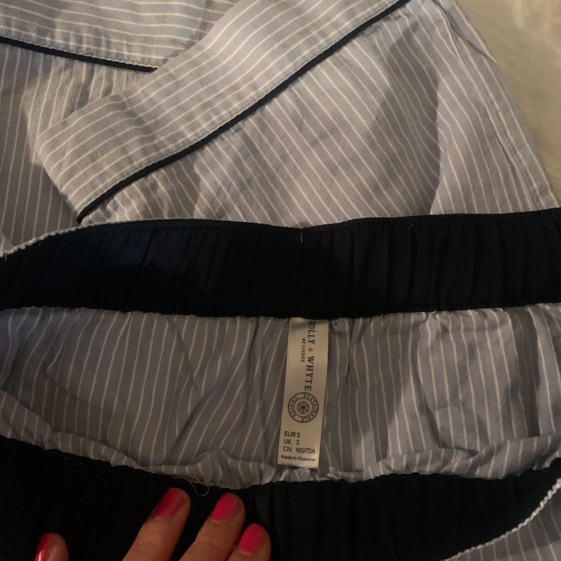 Randiga pyjamasbyxor  - 90