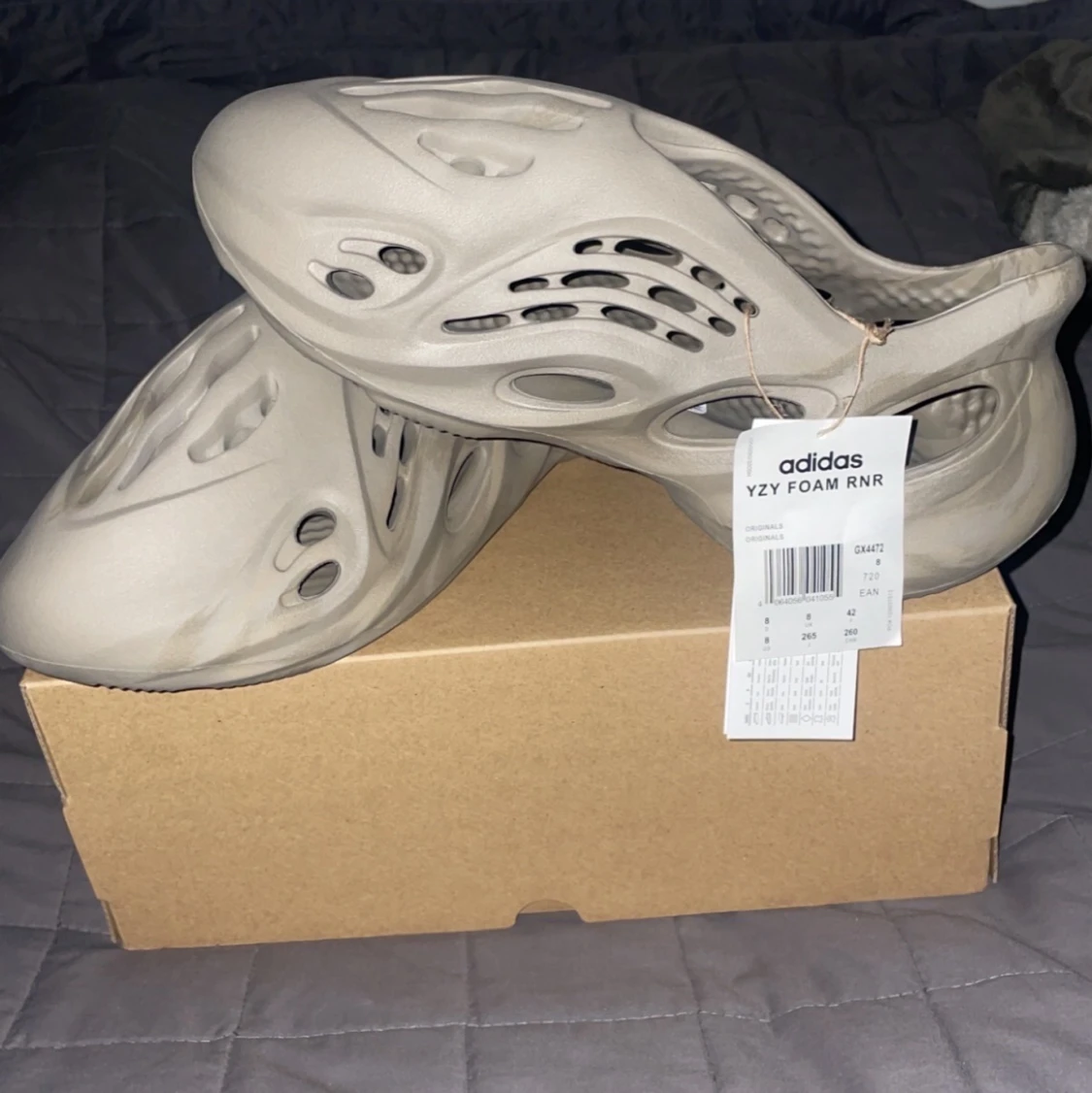 Yeezy Foam Runner (Foam RNNR Stone Sage)