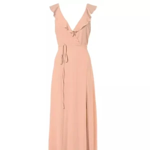 Balklänning - säljer min fina rosa balklänning som endast är använd en gång utan några defekter, öppen i ryggen med volanger💐💘skriv för egna bilder!