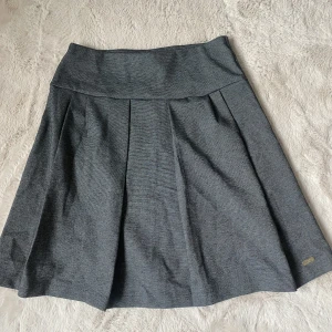 Söt kjol - Använd en gång 