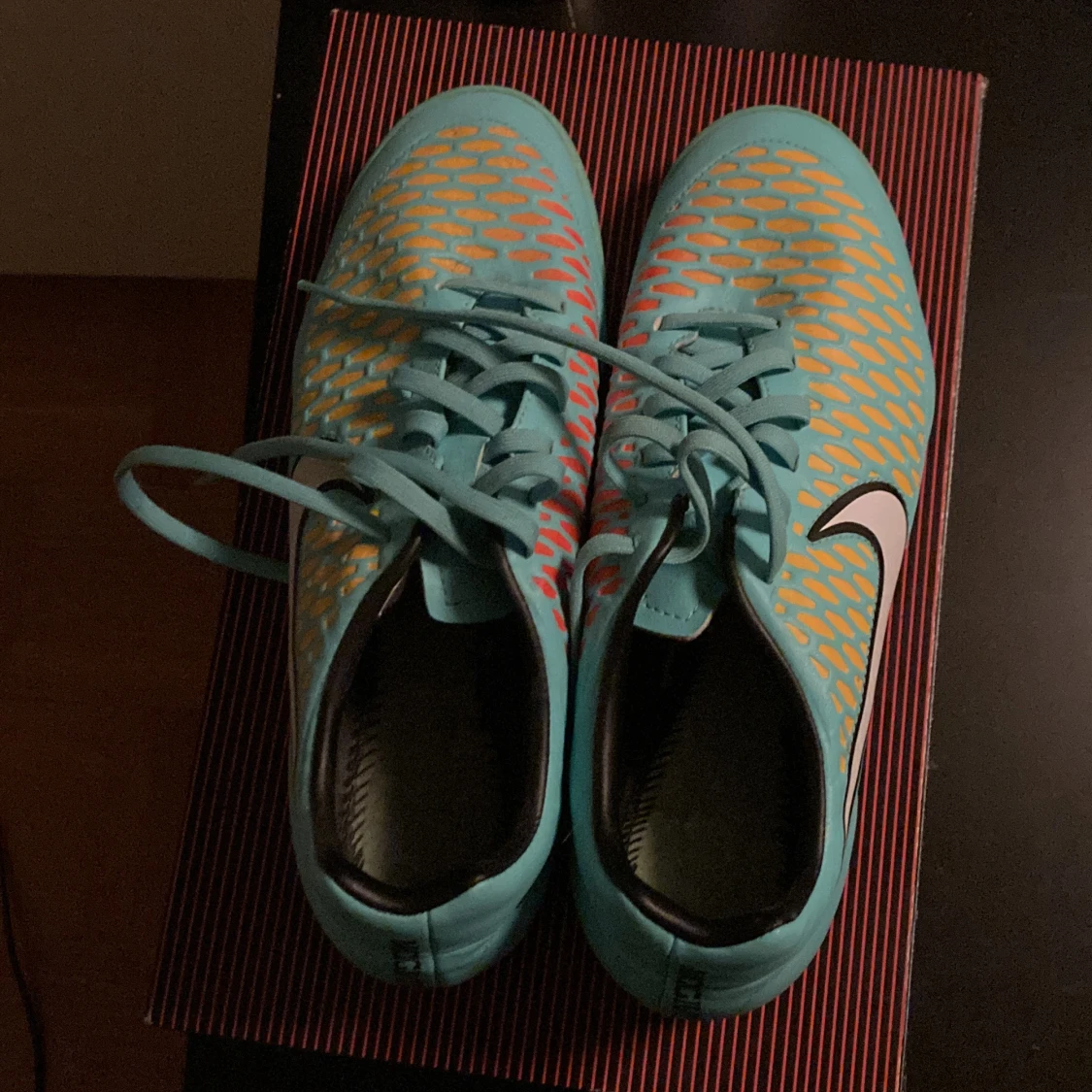 Nike magista fotbollsskor - 90