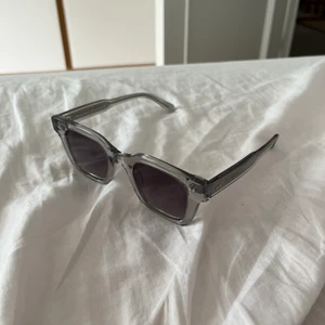 Chimi 04 grey - Hej! Säljer mina solglasögon då dem används för lite Fint skick, låda och fodral följer med