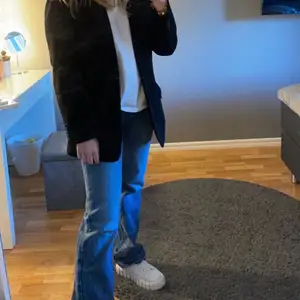 Superfina jeans från Zara