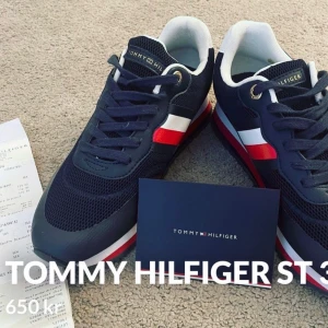 Tommy Hilfiger st 39 endast testade  - Snygga Tommy hilfiger sneakers. Endast testade en gång. Kvitto finns 