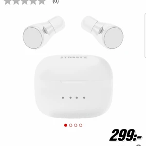 Streetz in ear wireless - Säljes då jag köpte fel,kvitto finns med 1 års garanti. Skickar eller möts upp kring sthlm ♡
