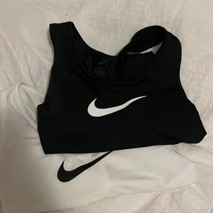 Nike sportlinnen  - Nya Nike sportlinnen strl. 146  150kr/styck 