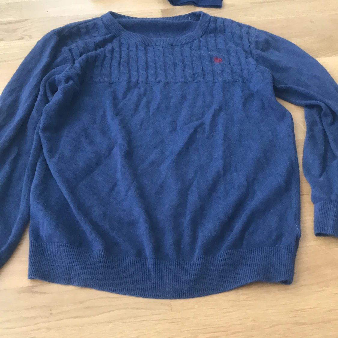 3 tröjor för killar  - 90