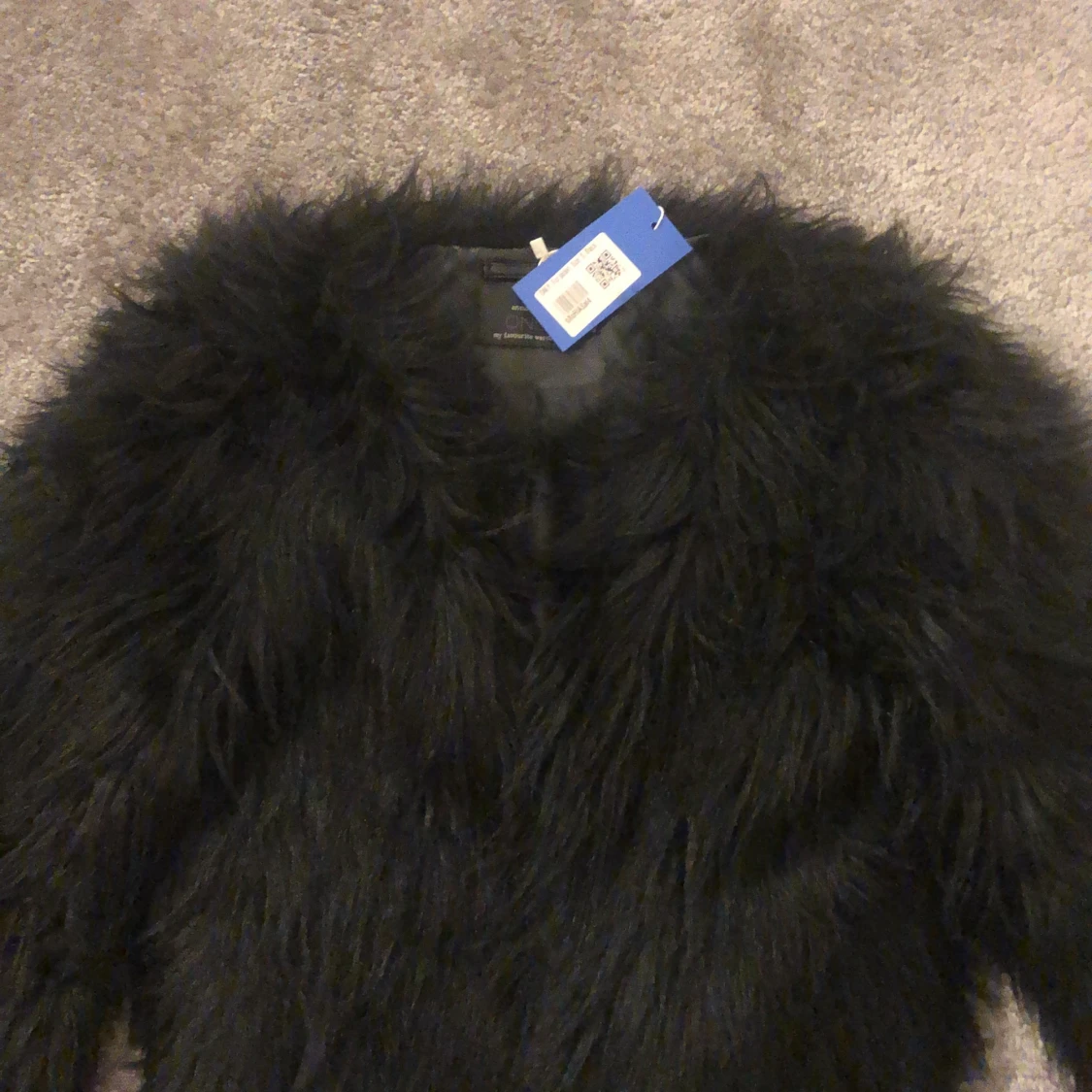 Svart pälsjacka  - 90