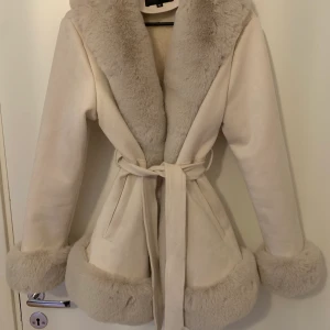 Ny kappa - Oanvänd kappa 