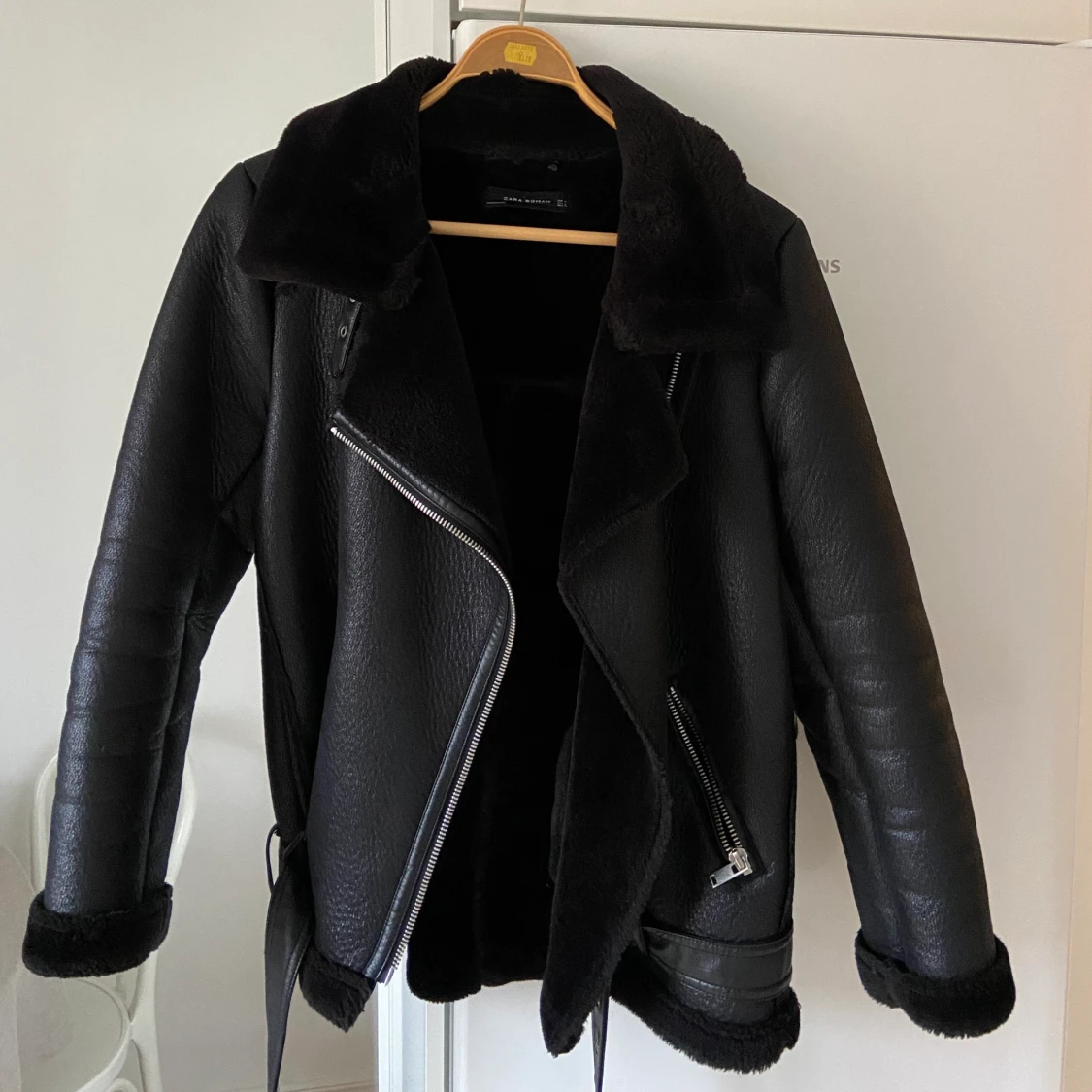 Jacka i biker/pilotmodell från zara - 90