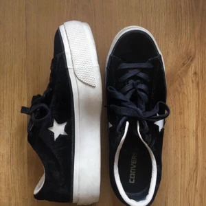 platform Converse  - Converse med platform, nästan aldrig använda.