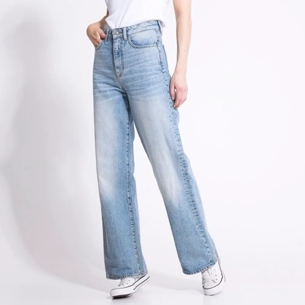Jeans i modellen boulevard ifrån lager 157, sol nya! Strl S. Jeans & Byxor.