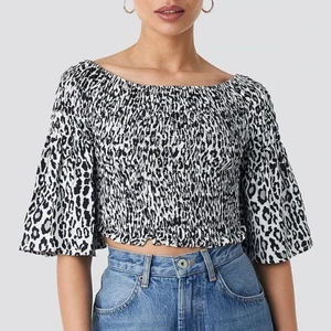 Nakd topp - Nakd too. Leopard mönstrad  Kan skicka fler bilder om så önskas 