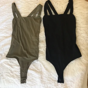 Nya Bodies från bilbok - En militärgrön och en svart. Samma modell på båda. Får ingen troskant av dessa. Använt max en gång. Fina band. Båda i storlek 34. Säljer båda för 50 kr tillsammans.