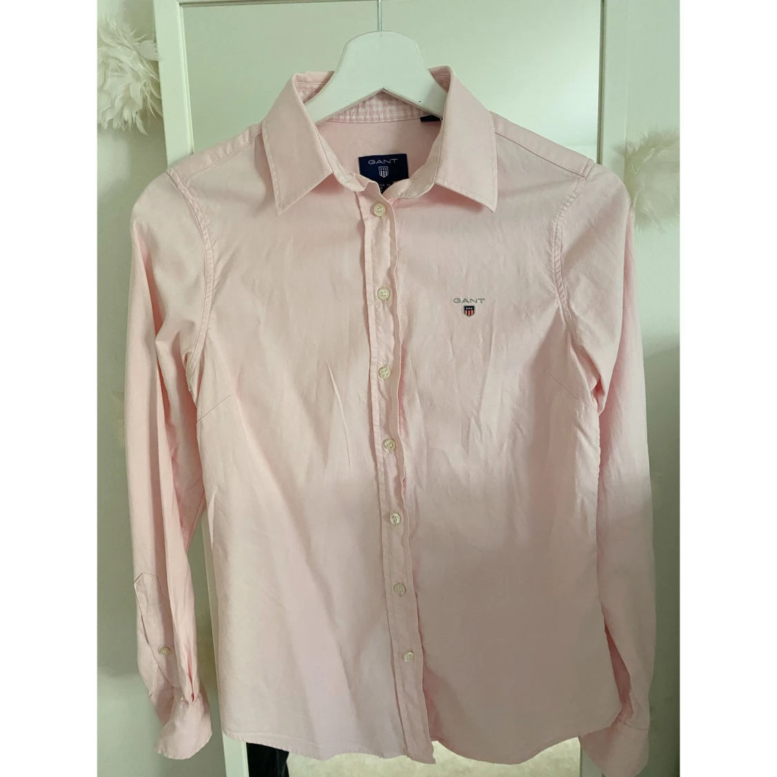 Rosa gant skjorta