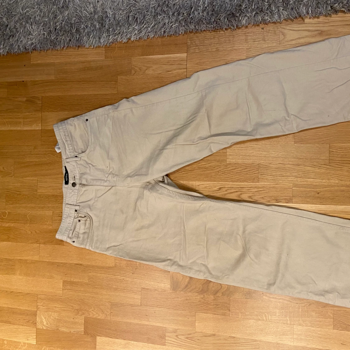 Ljus beiga jeans från pull&bear