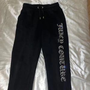 Juicy couture pants size S - Använda bara några få gånger.  Storlek S. 