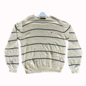 Nautica Sweater - XL - 239kr ink. frakt 🗣️