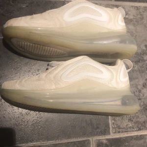 Nike airmax - Storlek 39 använda 3 ggr Pris kan diskuteras vid snabb affär