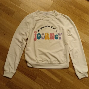 Koaj sweater size S for girl - Small sweater for girls. 