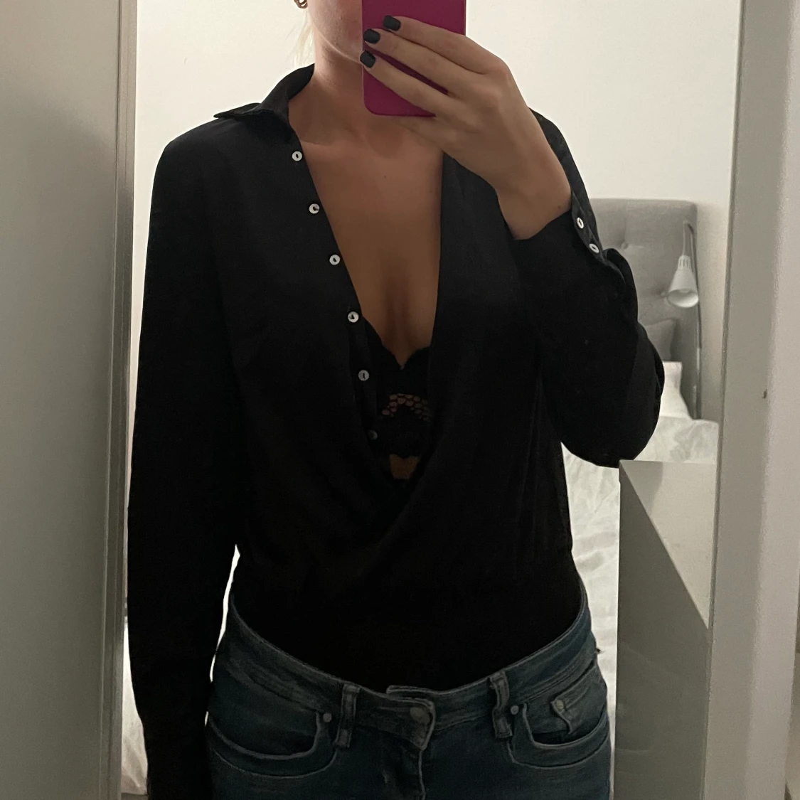 Svart body i silke XS