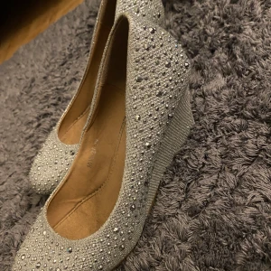 Klackskor - Klackskor  Strl 38