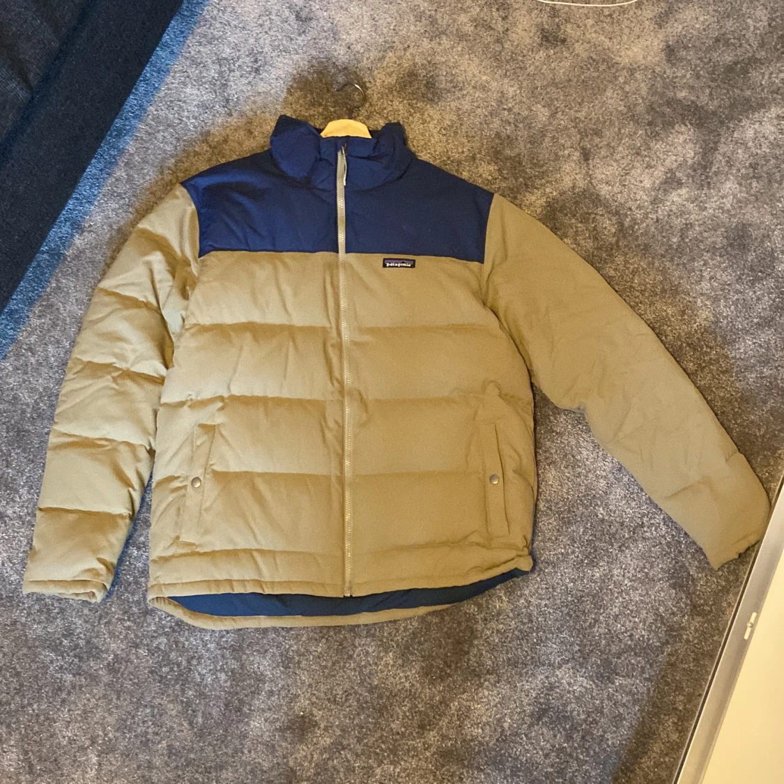 Patagonia puffer Size L - 90