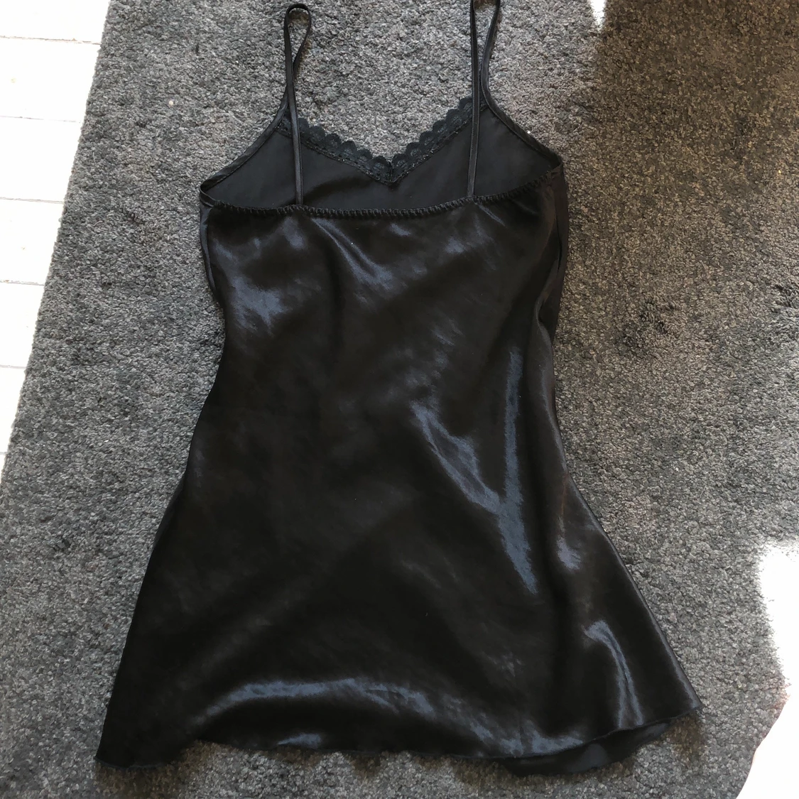 Svart slip dress - 90