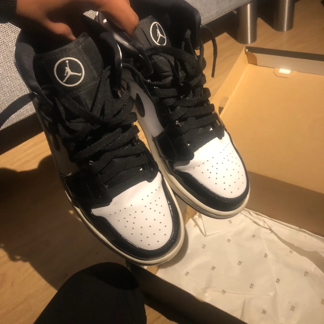 Jordan 1 mid carbon fibre - 91