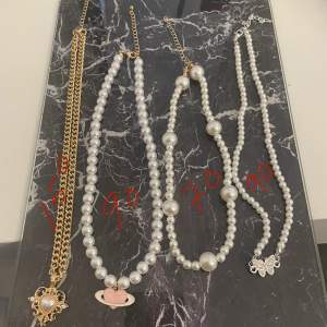 Halsband i olika stilar 💕 Priserna hittar ni på bilden (70-150 kr) 💕 Swipa för fler bilder 💕 12 kr frakt 