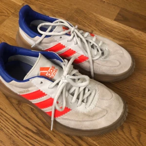 Adidas HB spezial pro - Str 40,5  Inte använt mycket 