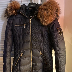 Rock b Blue  - Rock n Blue i jättefint skick 