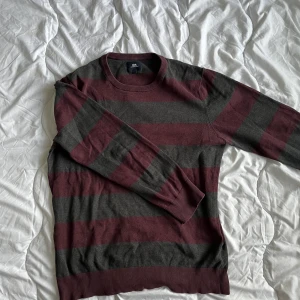 Freddy Krueger autumn sweater  - Autumn sweater perfect for halloween parties! An XXL but could easily fit XL. Material: 100% cotton. Possibility to buy in a multipack with other sweaters! 