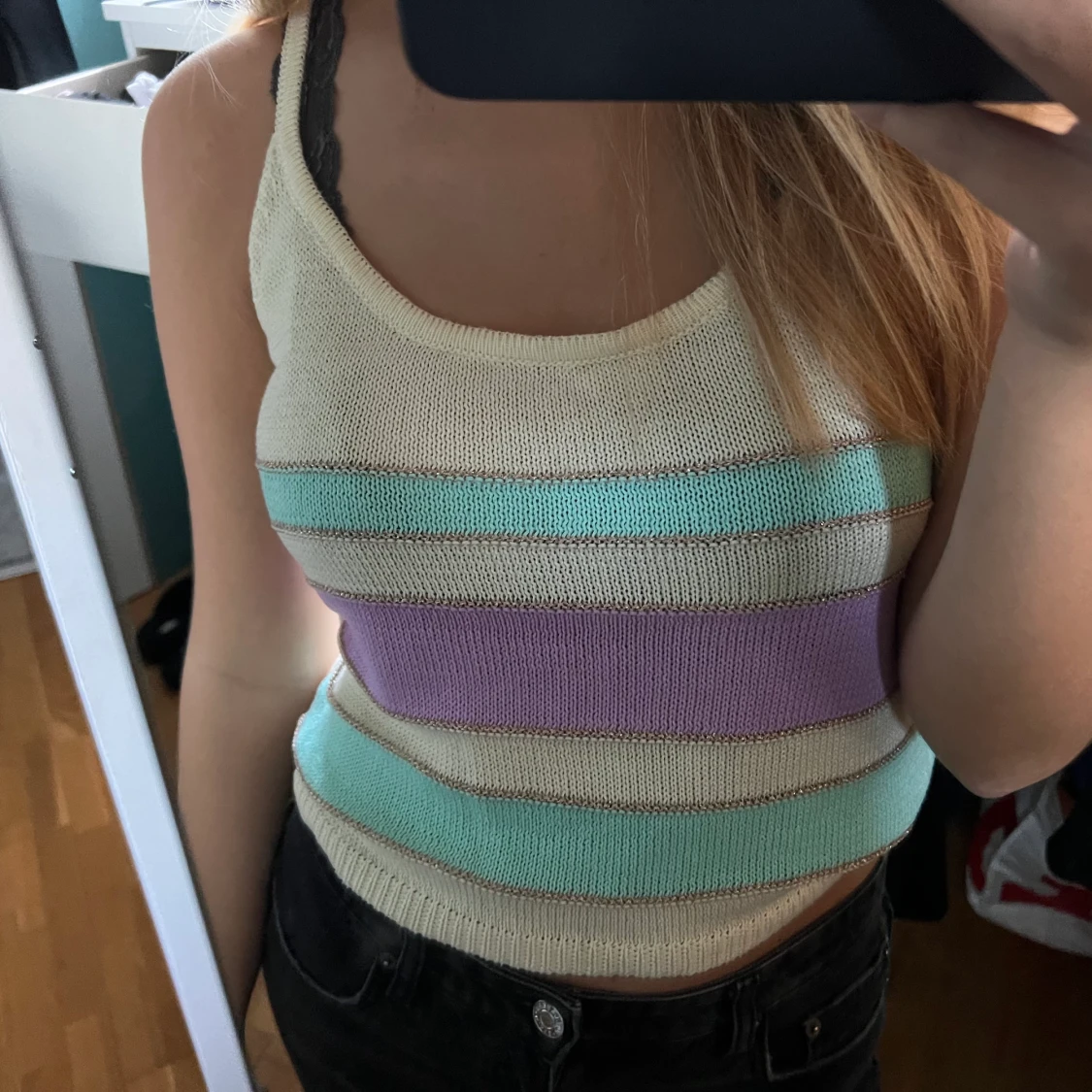 Stickat linne med glitter - 90