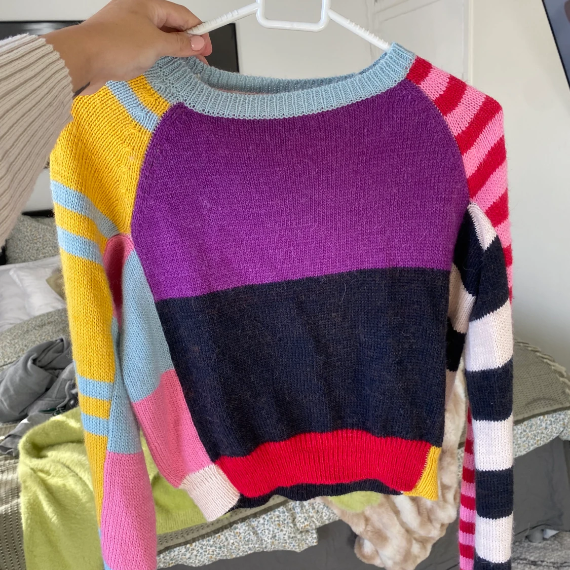 Stickad tröja Elsa hosk - 90