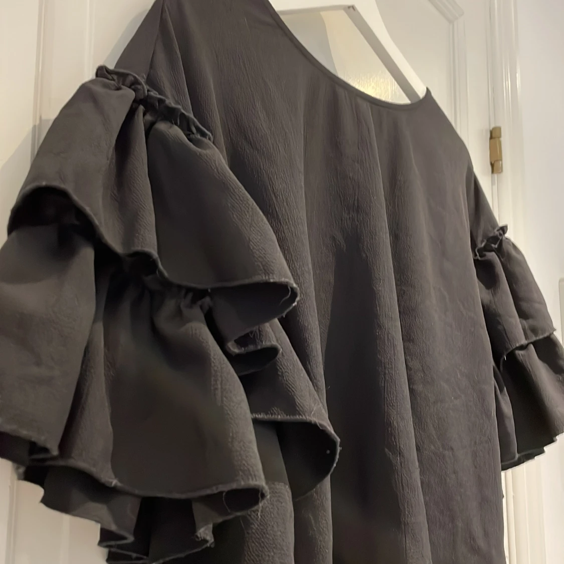 Söt svart blus - 91