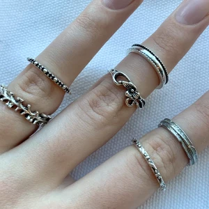 Silverringar - Säljer ringar som aldrig används! 11kr st + 15kr frakt!