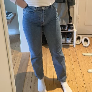 Blåa jeans - Fint skick 