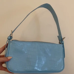 gina väska - Säljer denna väska som är i bra skick. 