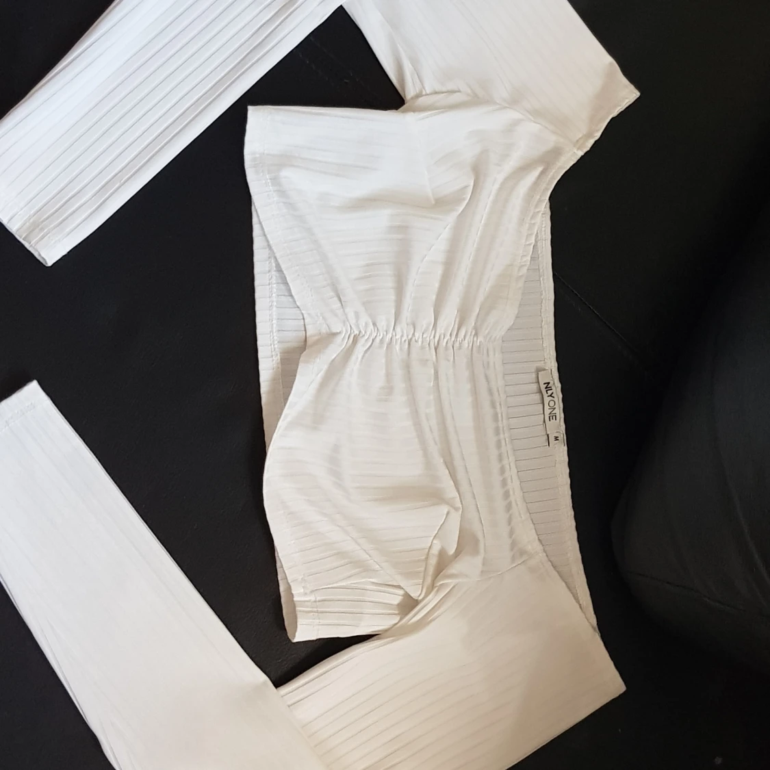 Vit off-shoulder top - 90