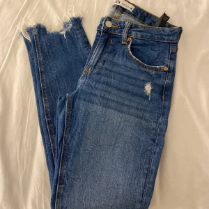 Blå jeans  - Jätte bra skick. Storlek 38🌸