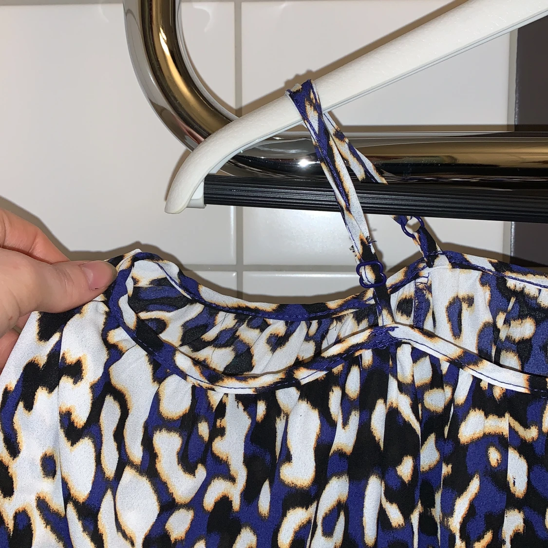 Off shoulder tröja - 90