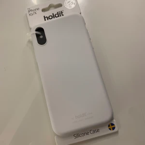 iPhone skal till Xs/X - Säljer detta helt nya mobilskalet från holdit då jag köpte fel🤍