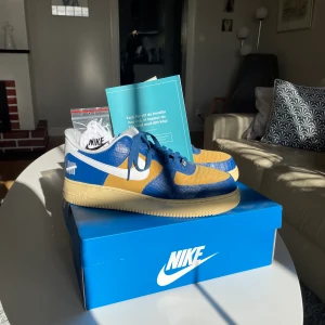 Nike air force undefeated  - Tjena! Säljer dessa skorna i storlek 47 använda endast några gånger. Köptes på sns när de släpptes och allt og finns kvar därifrån!