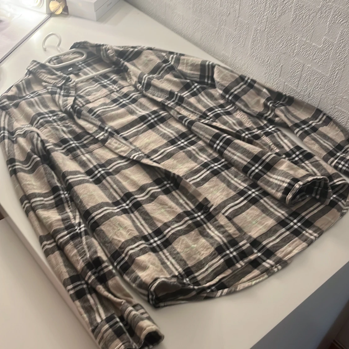 Fin flannel med rutmönster storlek S