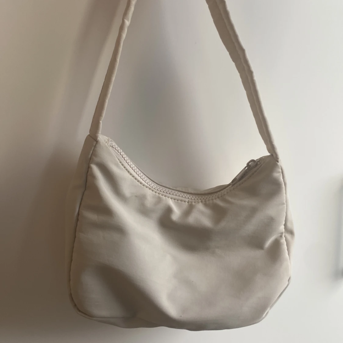 Beige handväska  - 90